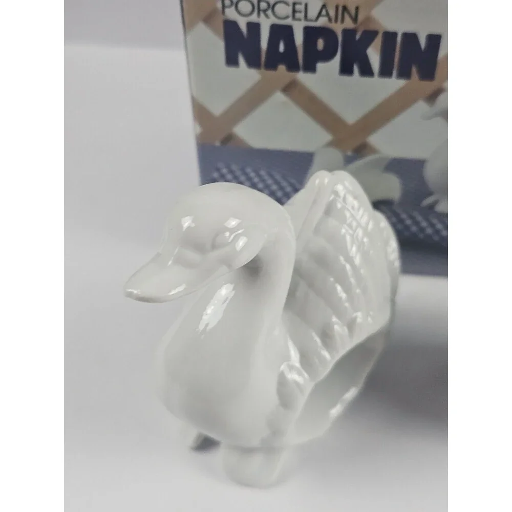 White Duck Goose Swan Porcelain Napkin Rings Holders Vintage set of 4